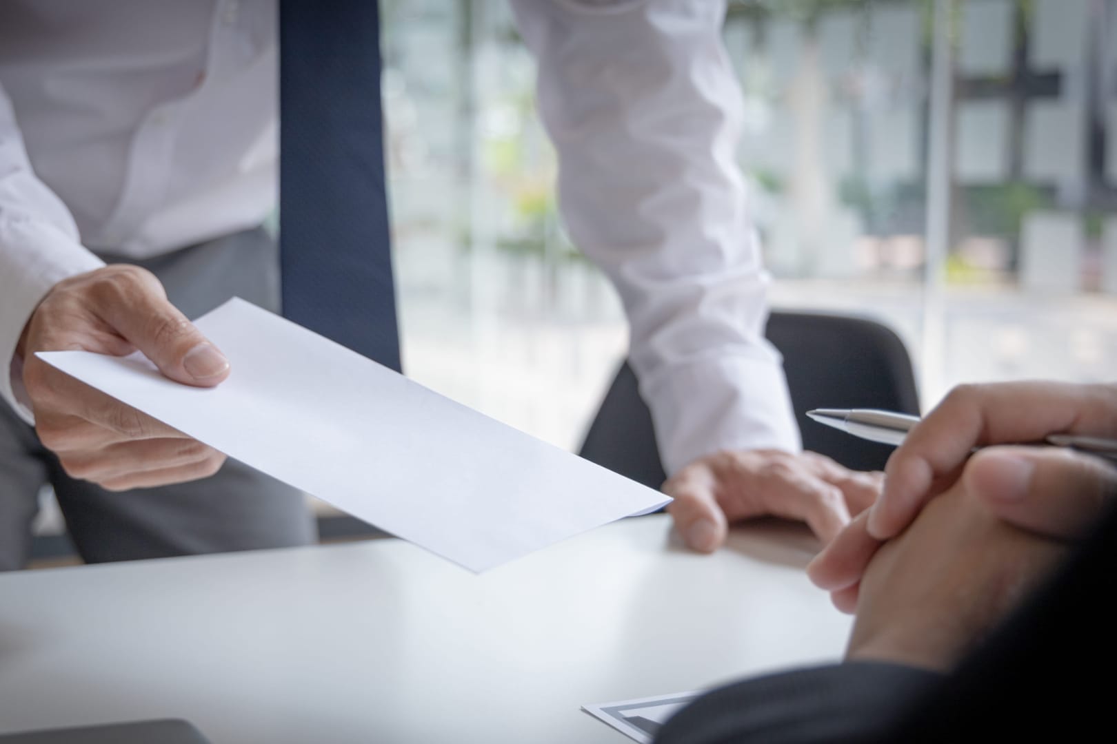 4171-il--recesso-consensuale--da-srl--principali-caratteristiche-e-differenze-rispetto-al-recesso-ex-lege